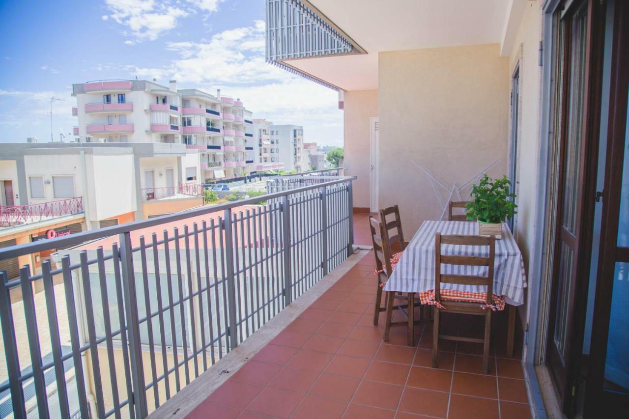 Evenal Apartment Монополи Екстериор снимка